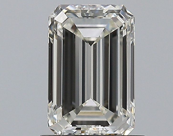 Бриллиант Изумруд 0.90 крт