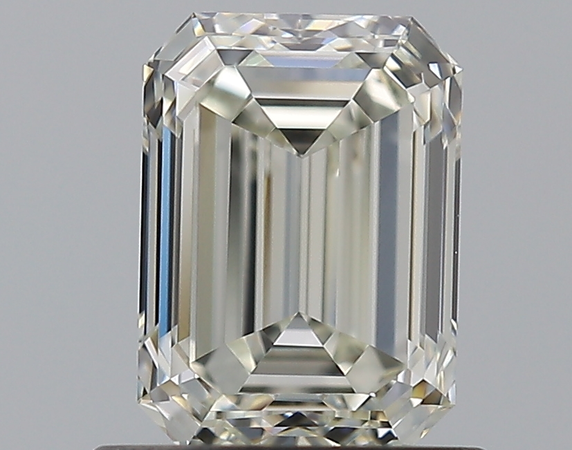 Бриллиант Изумруд 0.90 крт