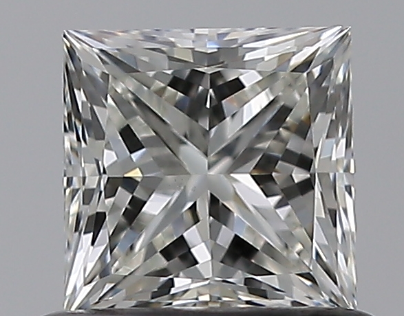 Бриллиант Принцесса 0.66 крт