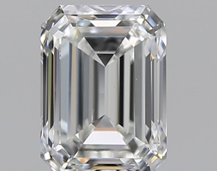 Бриллиант Изумруд 0.90 крт