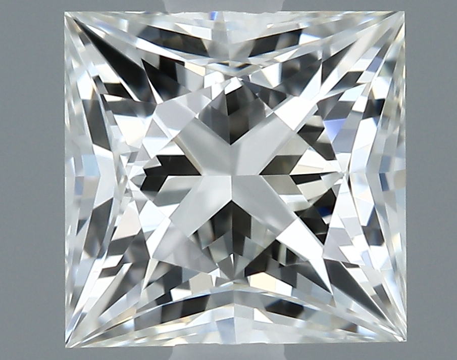 Бриллиант Принцесса 0.82 крт