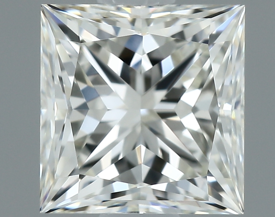 Бриллиант Принцесса 0.70 крт