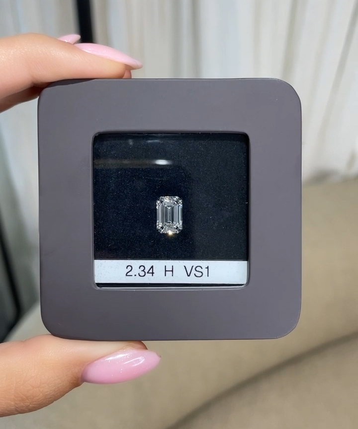 Бриллиант Изумруд 2.34 крт