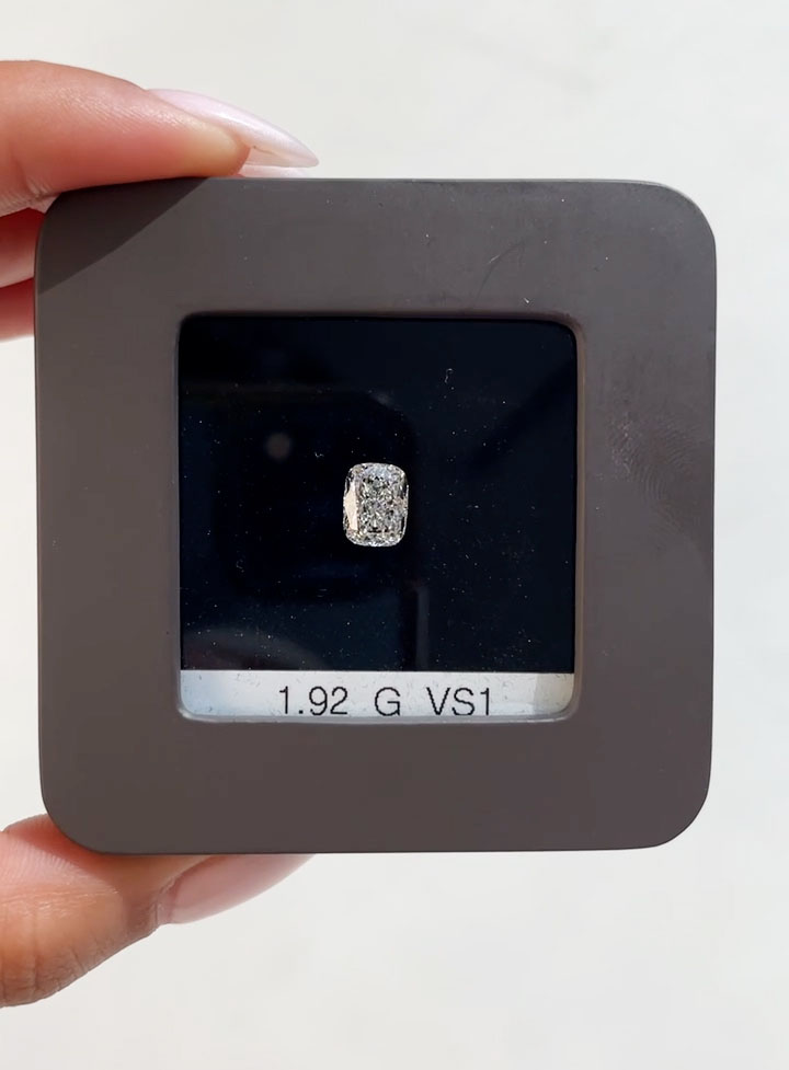 Бриллиант Кушон 1.92 крт